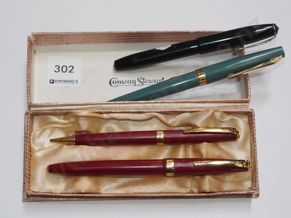 4x fountain pens Image 1++