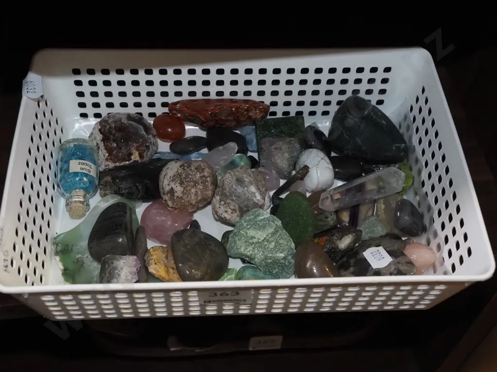 tray of assorted polished stones and gems Image 1++