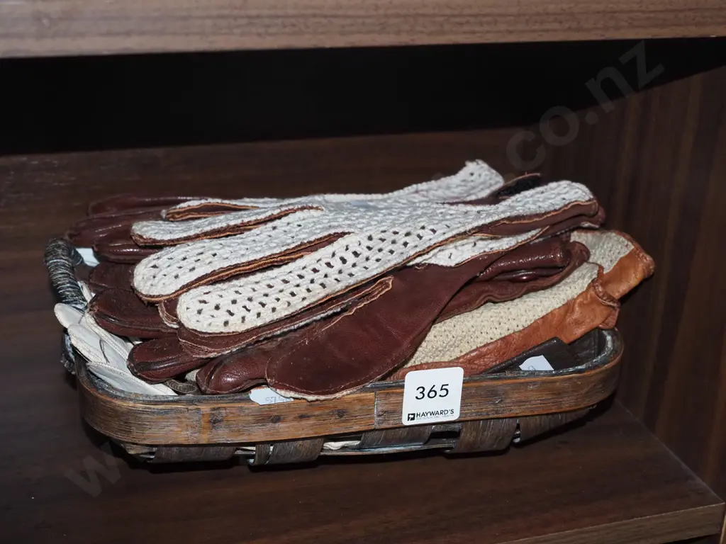 small wooden trug, various ladies leather gloves Image 1++