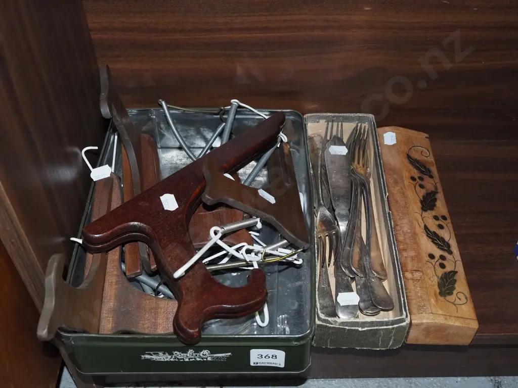cutlery, plate stands, incense box etc Image 1++