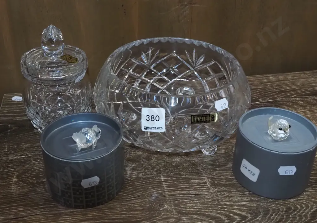 cut crystal bowl,  honey pot, Swoar crystal animals Image 1++