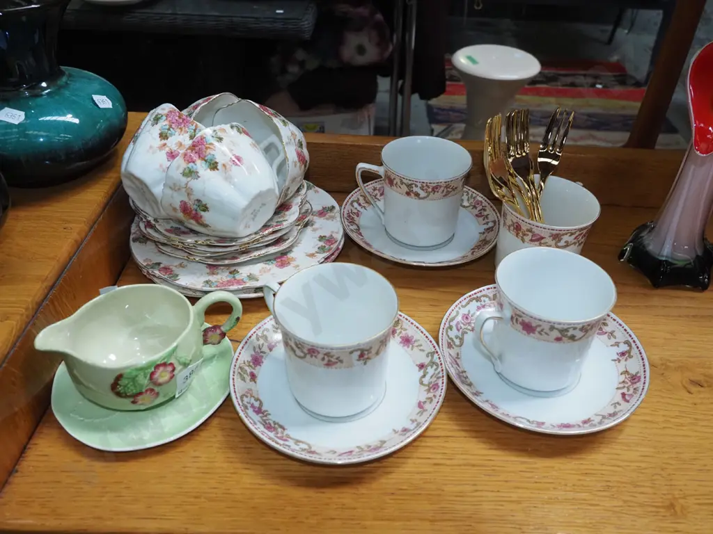 golden cake forks, cups, saucers, 4x trios, Carlton ware primula creamer Image 1++
