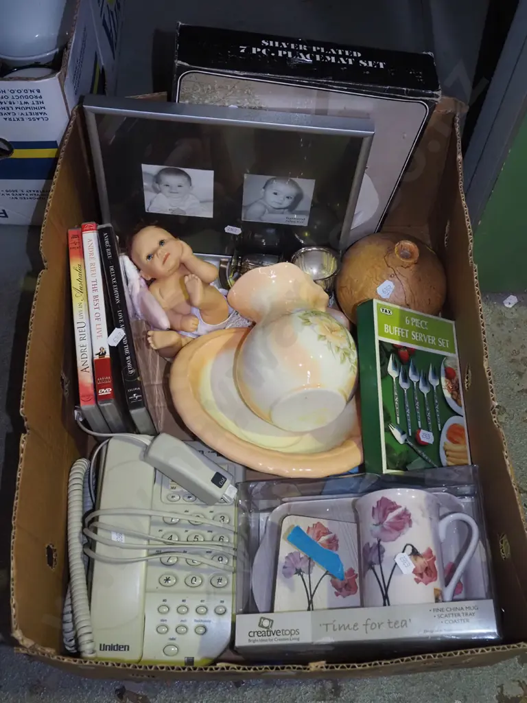 box; plated coasters, photo frame, tea cup set etc Image 1++