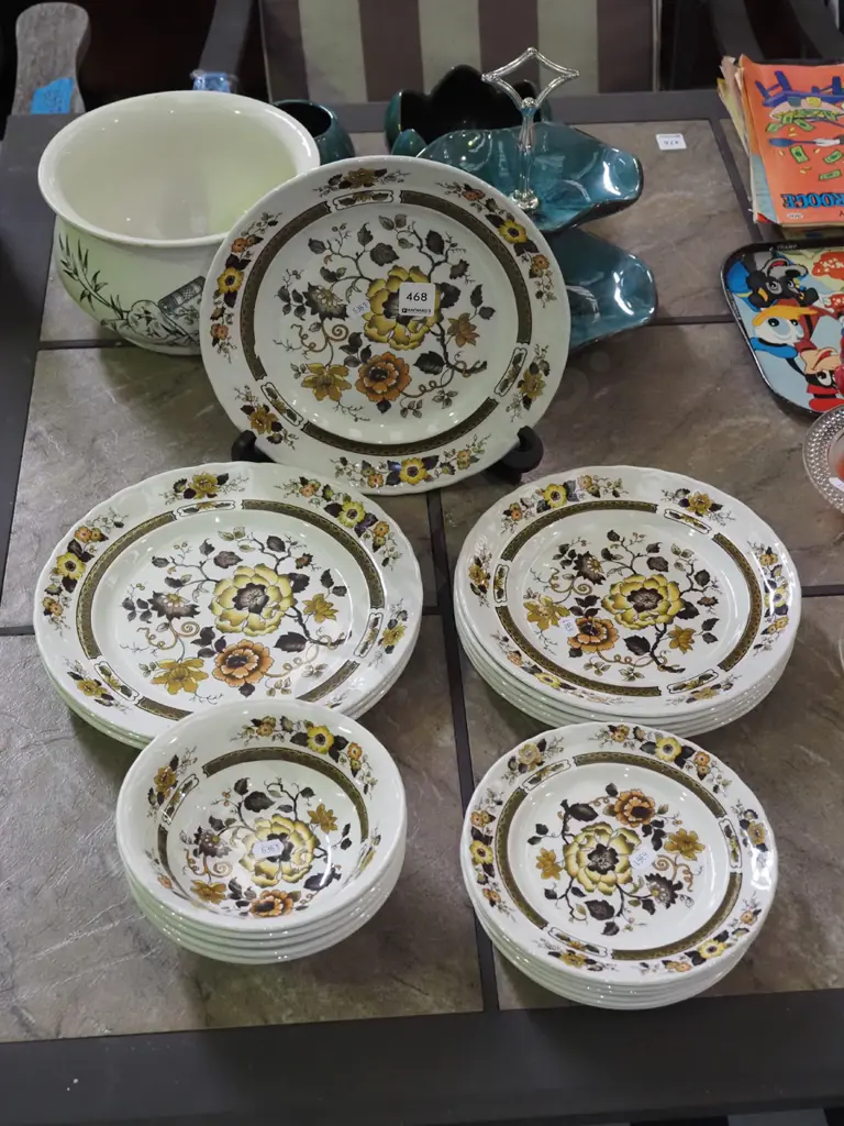 Bursley Windermere plates and bowls - some chips Image 1++