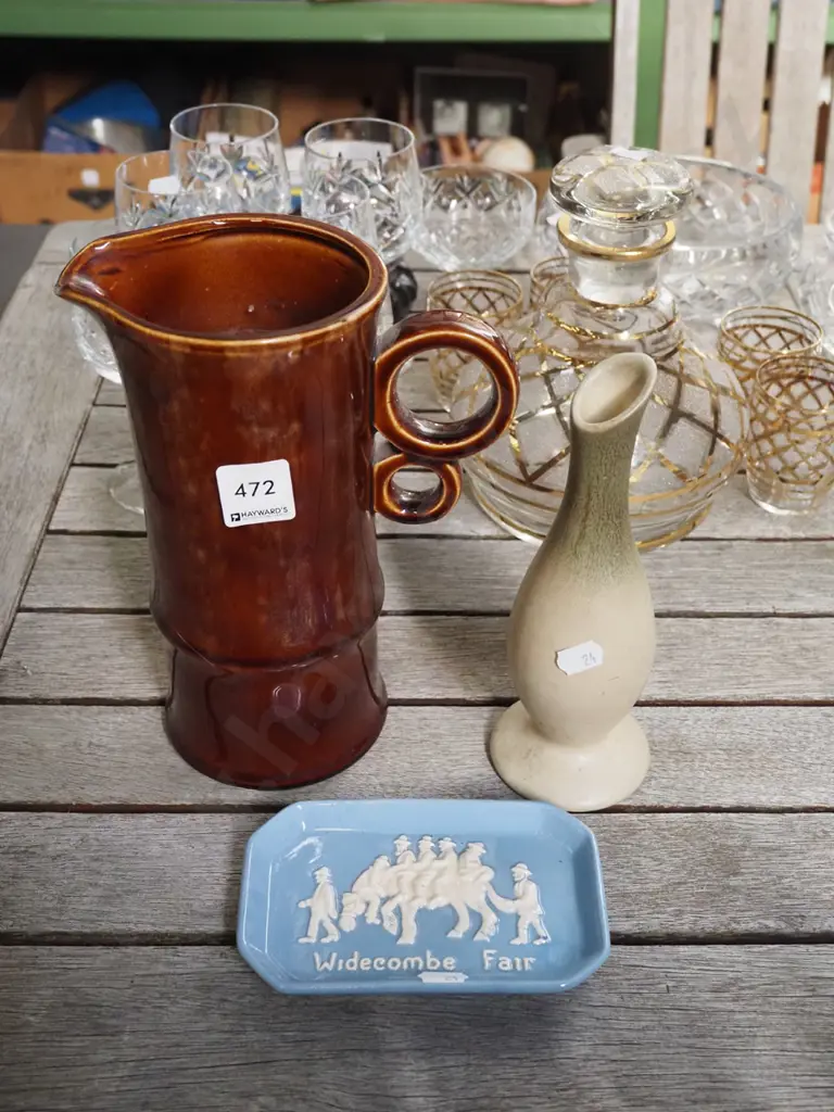 water jug, vase, pottery dish Jug H-220 Image 1++