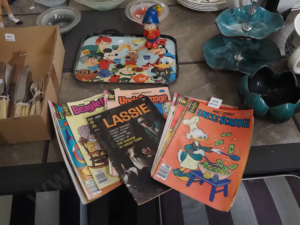 Noddy toy, Disney tray, Disney comics Image 1++