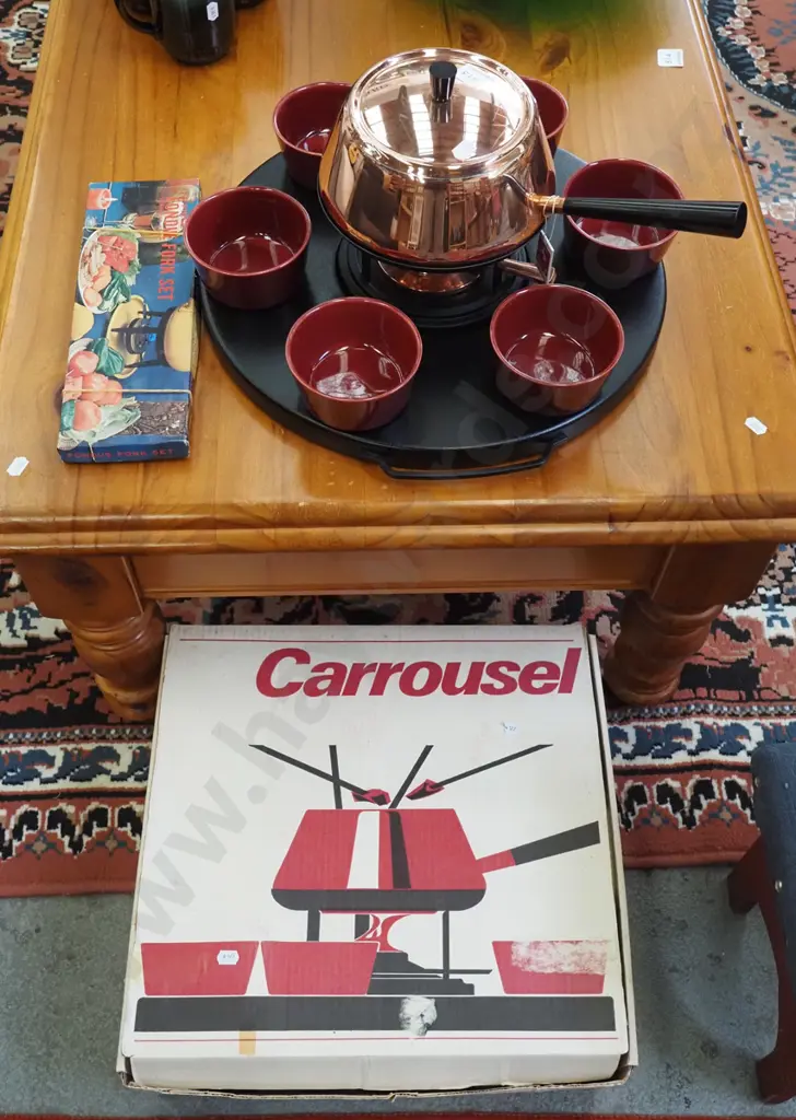 as new Swiss made fondu set with forks  Image 1++