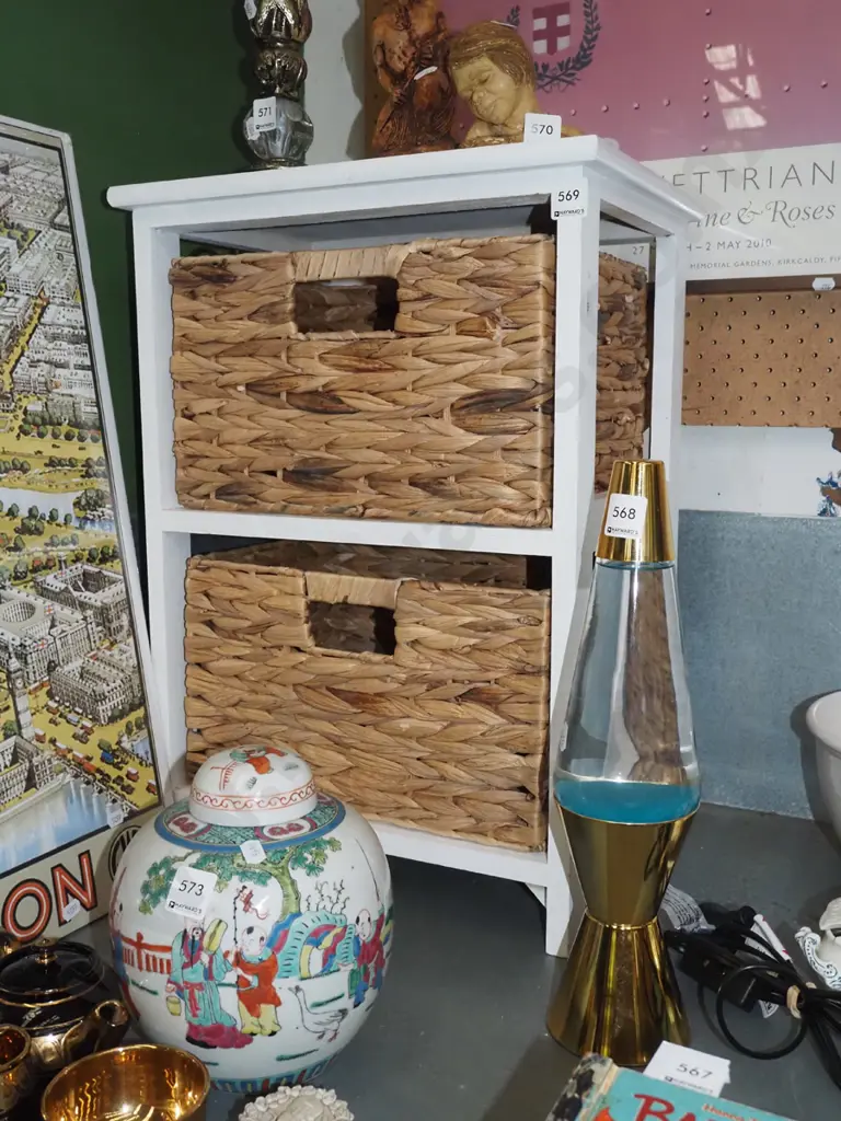 small wooden chest, 2 seagrass baskets H-565 Image 1++