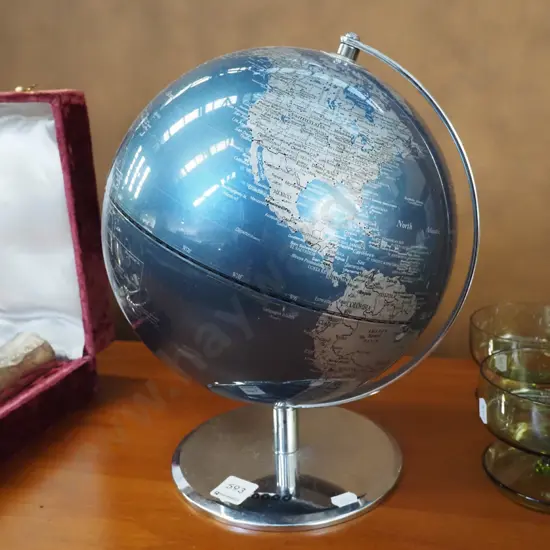 world globe H-300