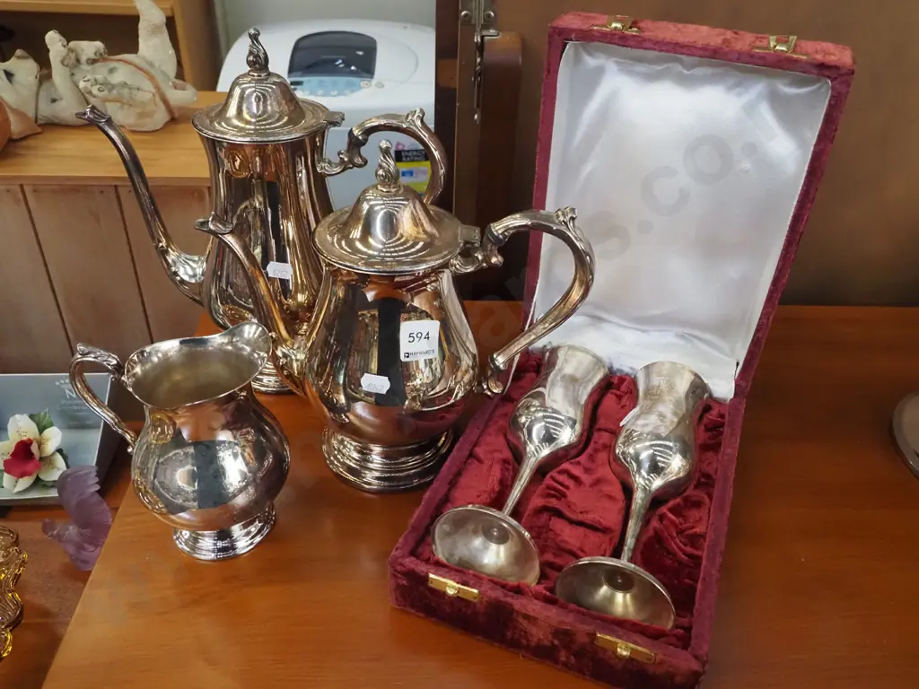 plated coffee pot, teapot, creamer, 2 cased goblets Image 1++