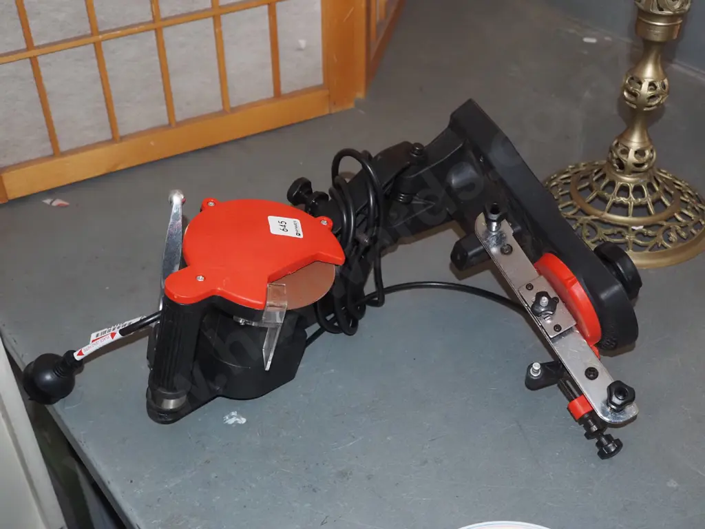 electric chainsaw sharpener Image 1++