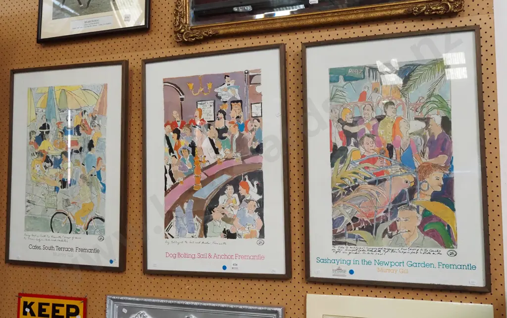 3x framed Murray Gill prints - blue dots Image 1++