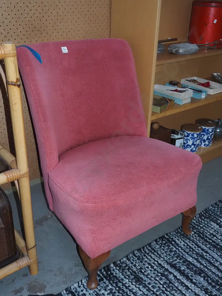 nursing chair Image 1++
