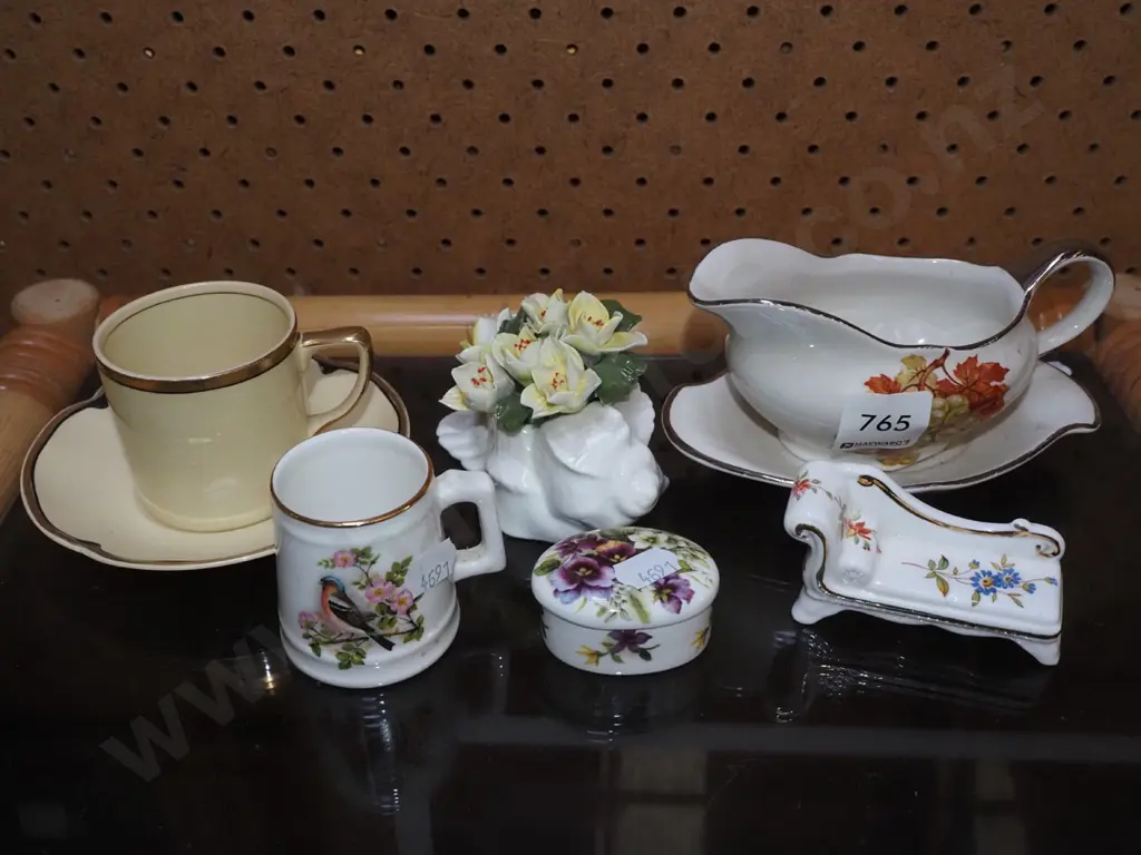 Royal Winton gravy boat, cup, saucer, floral spray etc Image 1++