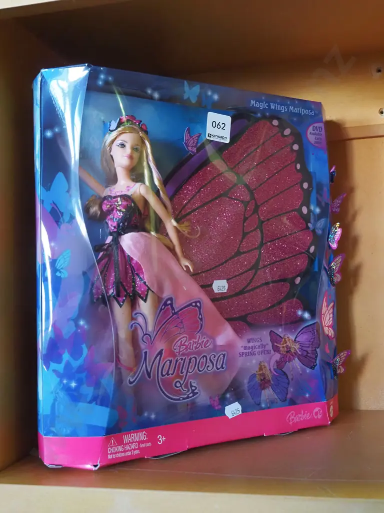 Barbie Mariposa - wings magically open Image 1++