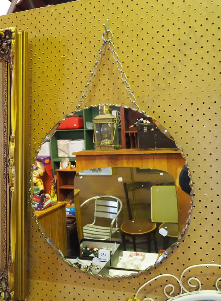 scalloped edge wall mirror Image 1++