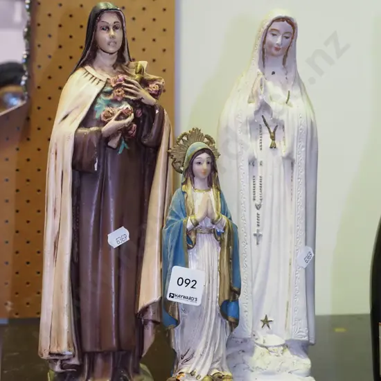 3x religious figurines H310