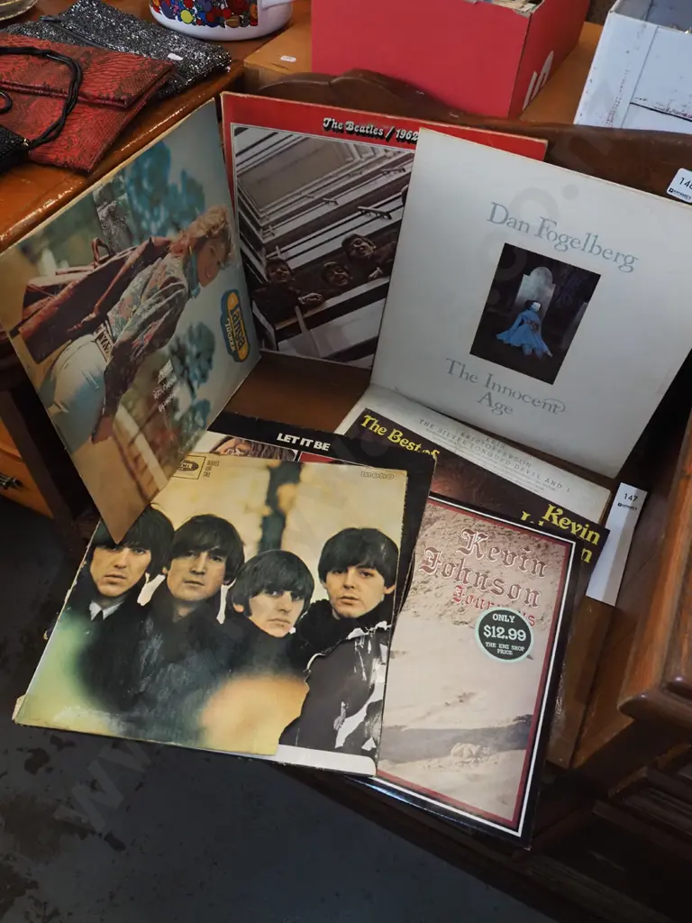 LPs; Beatles, Tania Tucker etc Image 1++