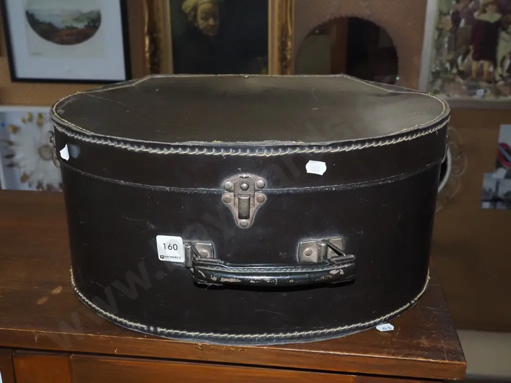 hat box Image 1++