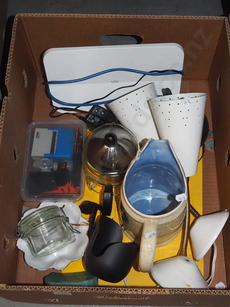 box; modem, stamps, jug, light fittings etc Image 1++