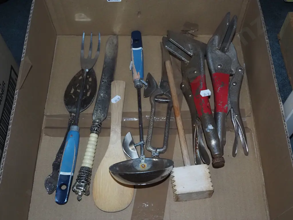box; kitchen utensils, welders clamps Image 1++