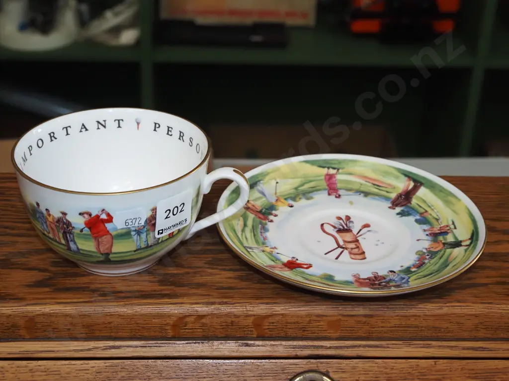 Royal Worcester golfing mug and saucer Image 1++