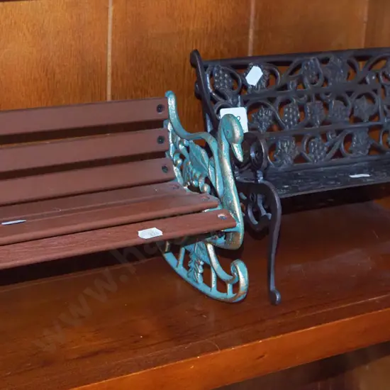 2x doll bench seats