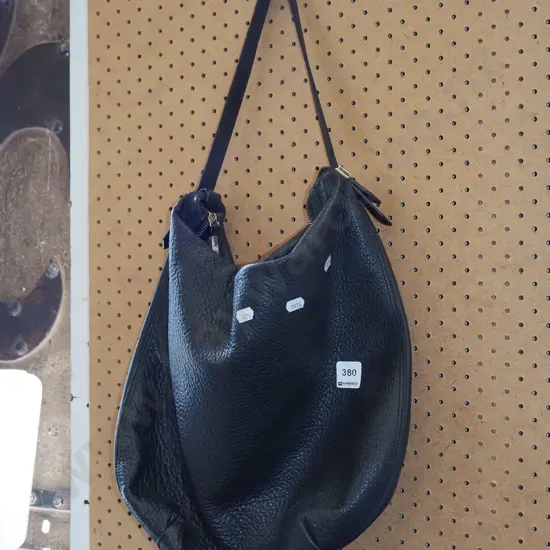 hand bag