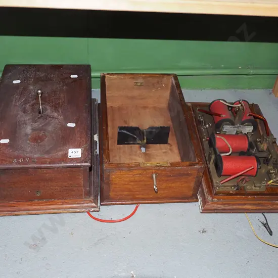 2x NZR early signalling switches