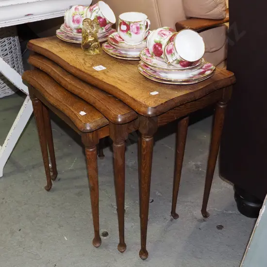 oak nest of 3 tables