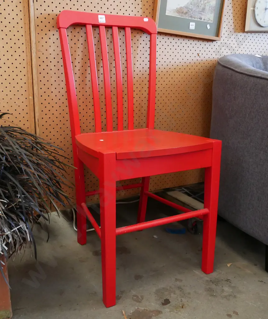 red painted chair Image 1++