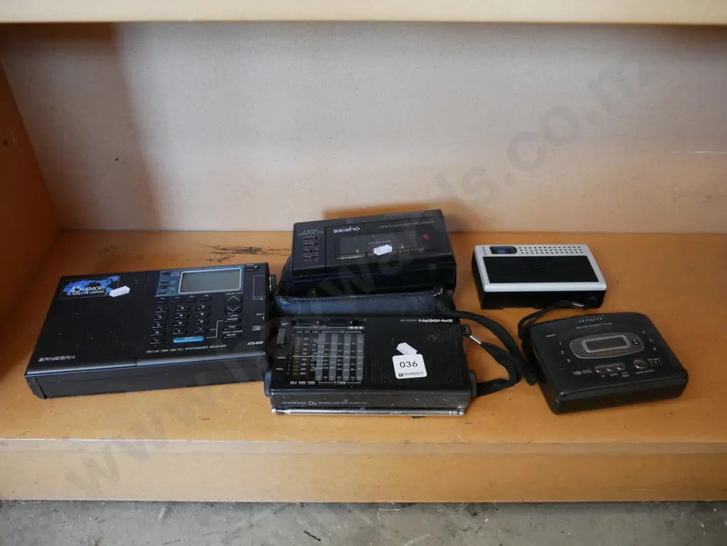 assorted radios, walkmans - As Is No Returns Image 1++