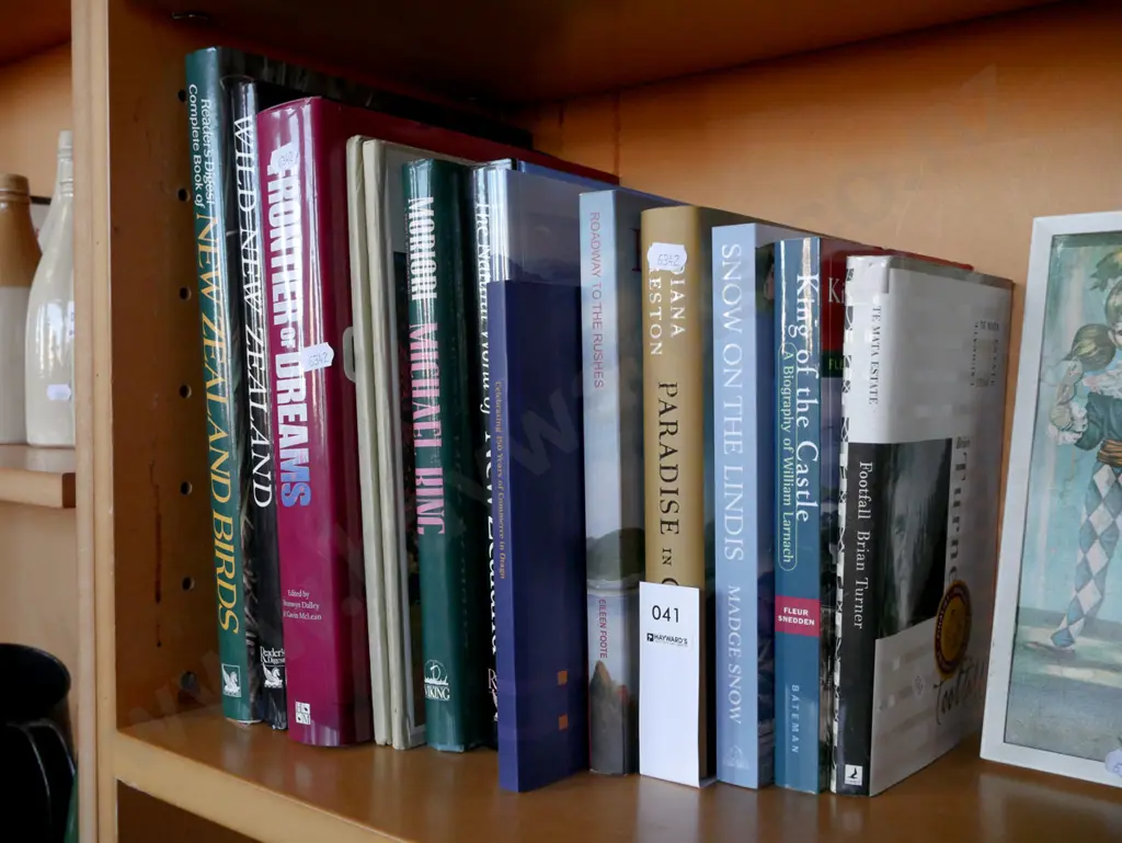 NZ books Image 1++