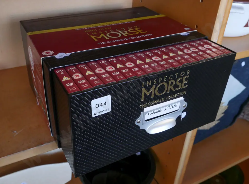 cased Inspector Morse DVD set Image 1++