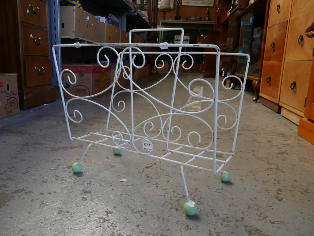 retro wrought metal magazine rack Image 1++