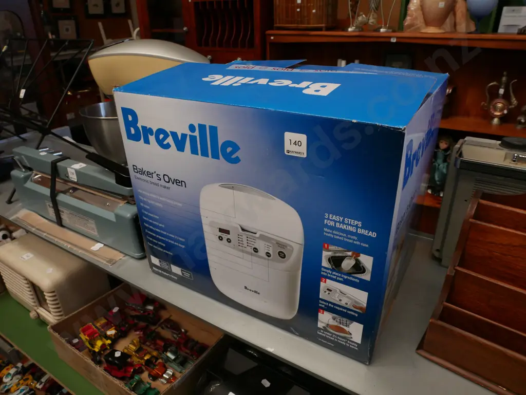 as new boxed Breville bread maker Image 1++