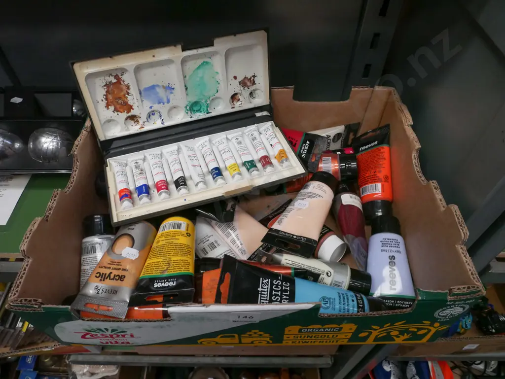 box of acrylic and watercolour paints Image 1++
