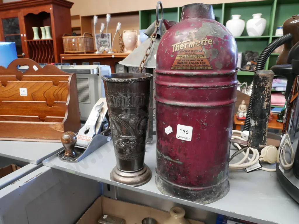 battered thermette and a plated vase Image 1++