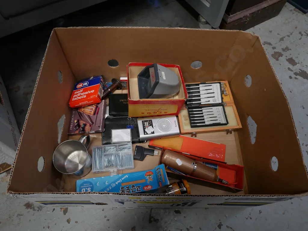 box; nails, screwdriver, slide viewer etc Image 1++
