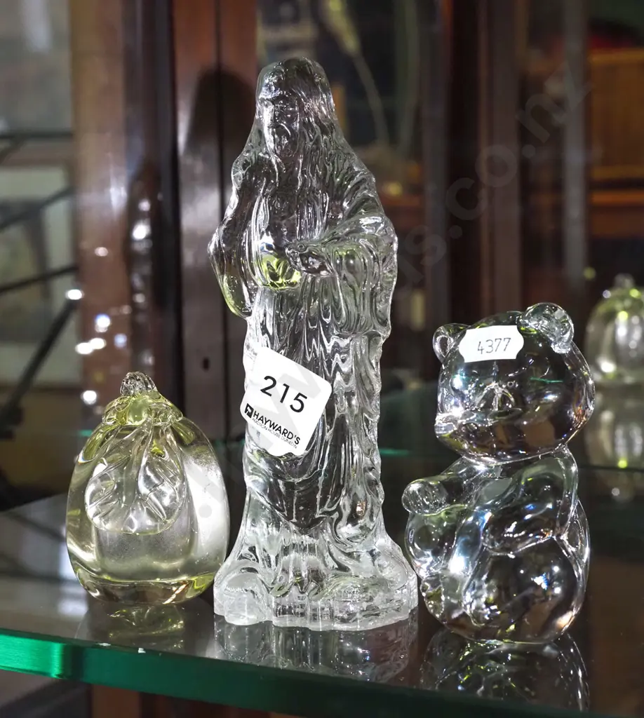 3x glass figurines;  apple, bear, Jesus H-165 Image 1++