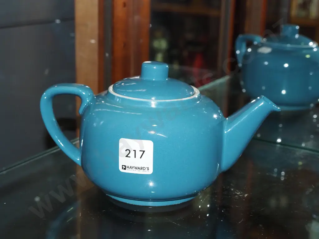 Crown Lynn tea for 2 teapot Image 1++