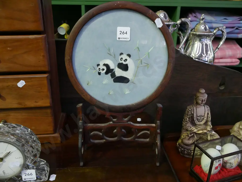 Asian needlework on silk - pandas Image 1++