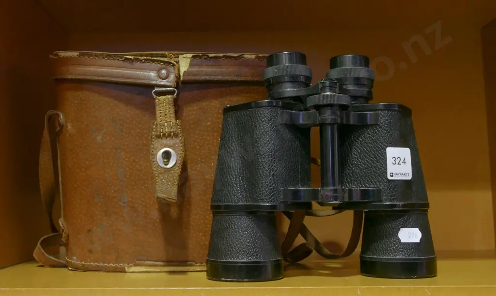 leather cased 10x50 Omega binoculars Image 1++