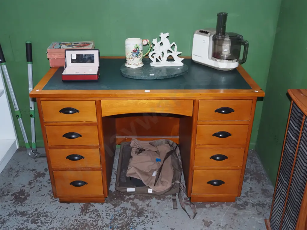 solid rimu 8 drawer kneehole desk with green vinyl top inlay H-760 W-1190 D-640 Image 1++