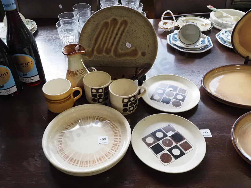 Crown Lynn plate, bowls, cup, pottery vinegar bottle, etc Image 1++