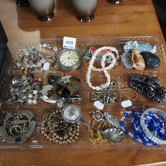 costume jewellery