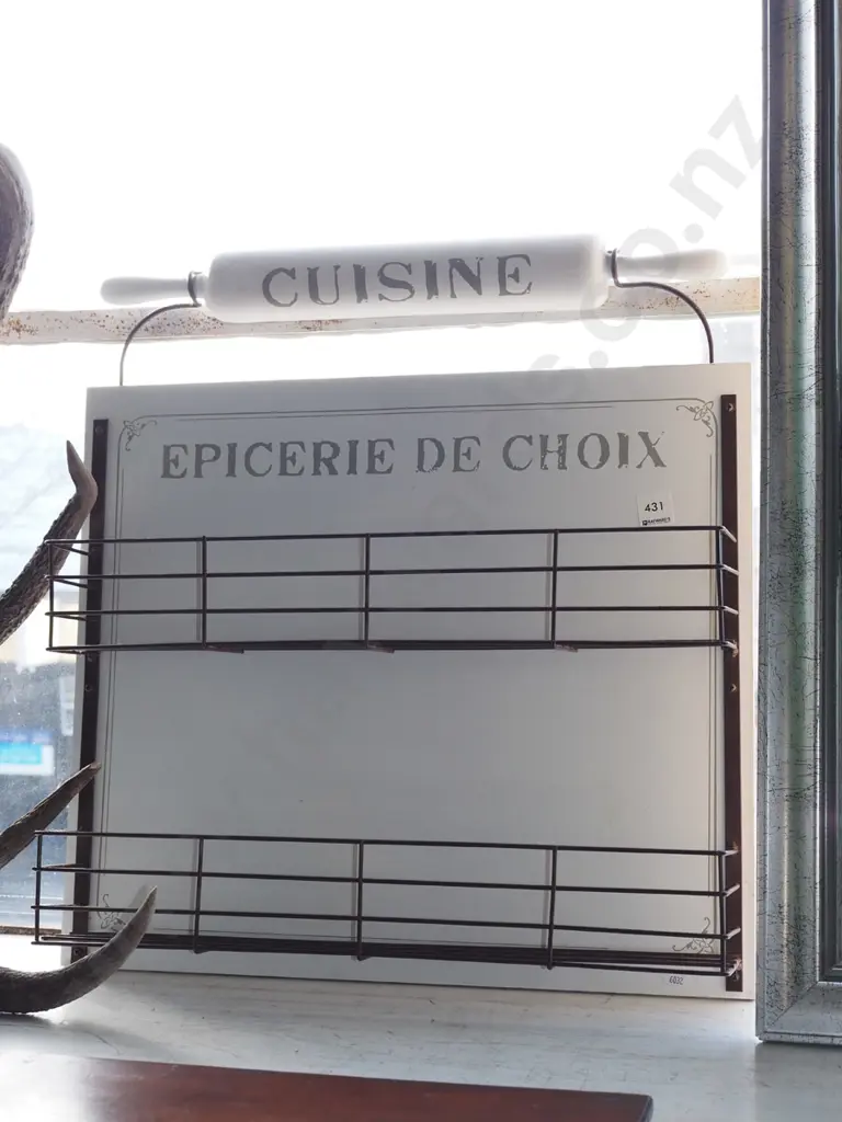 French themed wall mounted kitchen shelves Image 1++