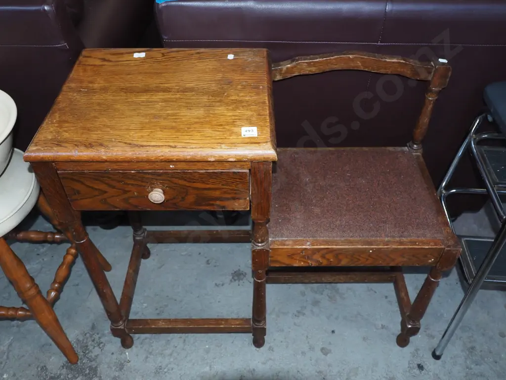 restorer's oak telephone table Image 1++