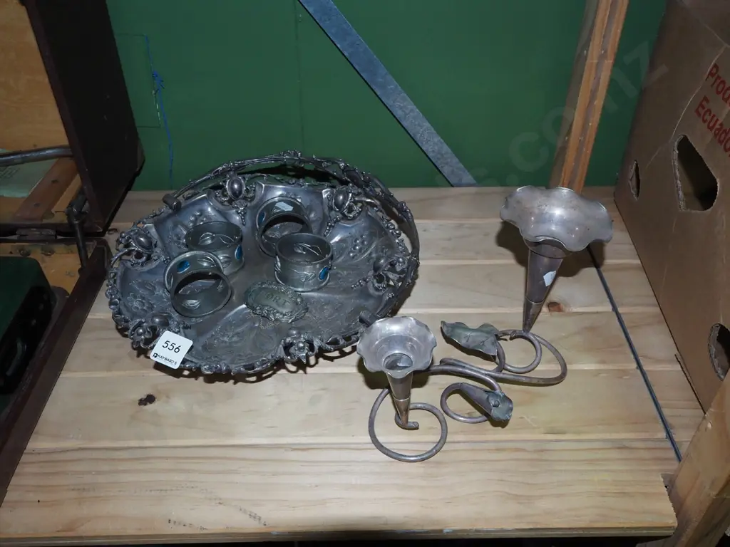 plated ware; epergnes, napkin rings, fruit bowl etc Image 1++