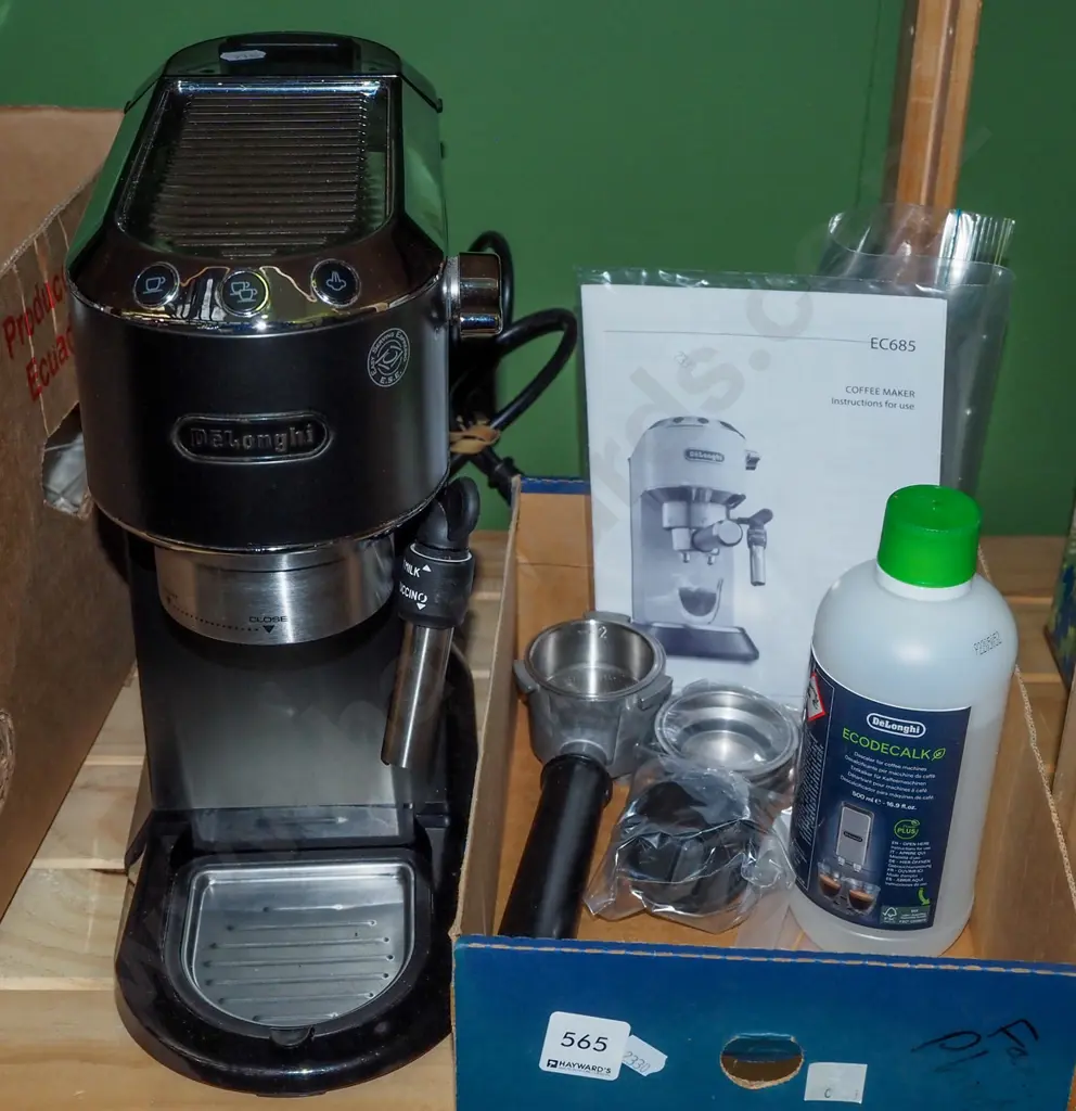 Delonghi espresso maker Image 1++